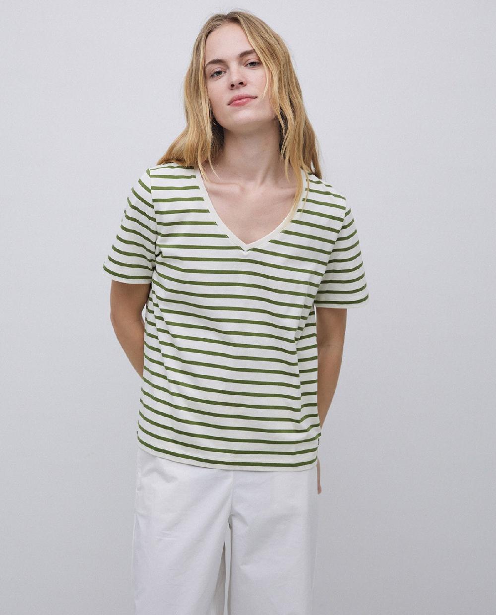 Yerse Camiseta Rayas Cuello Pico Verde