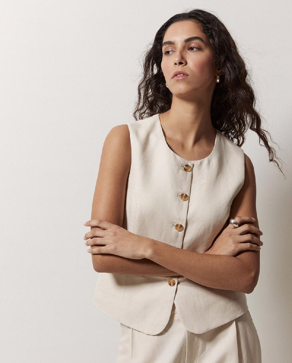 Yerse Chaleco Mezcla Lino Crudo