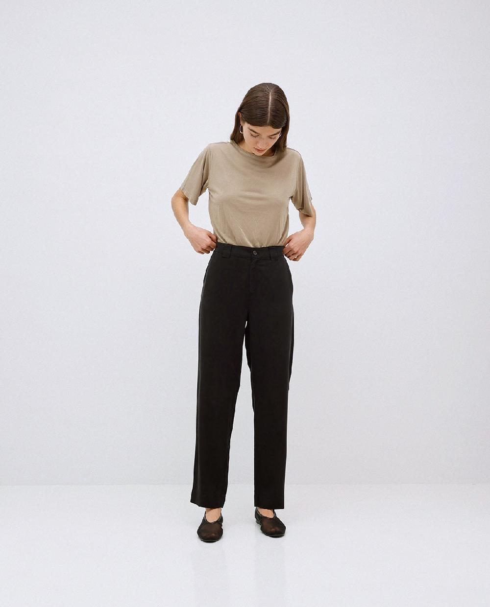 Yerse Pantalones Rectos Tencel Negro