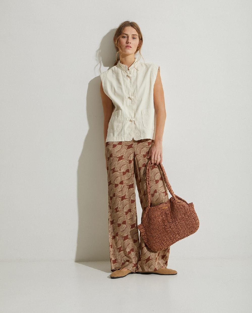 yerse Pantalones satén fluidos chocolate