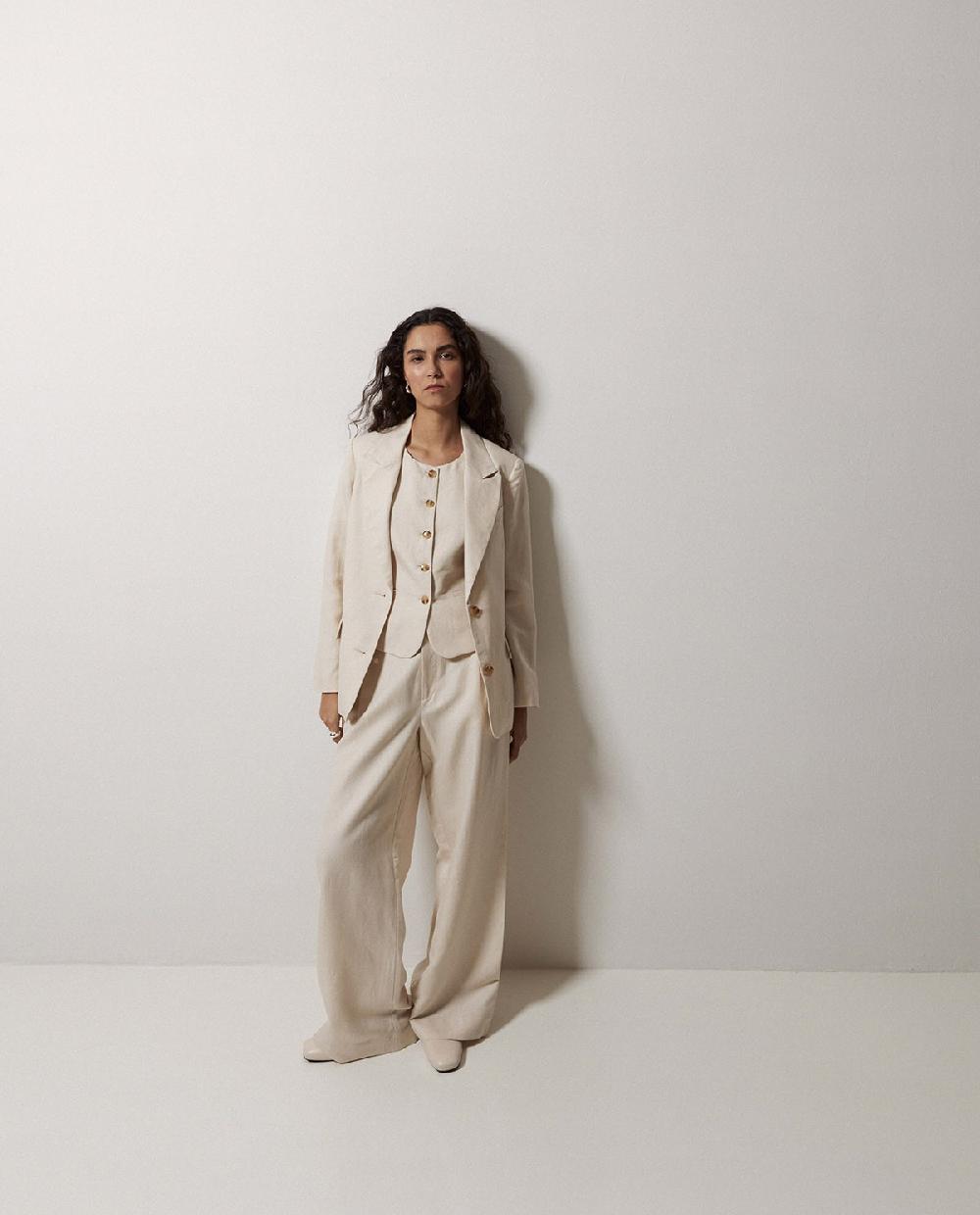 Yerse Pantalones Wide Leg Pinzas Crudo