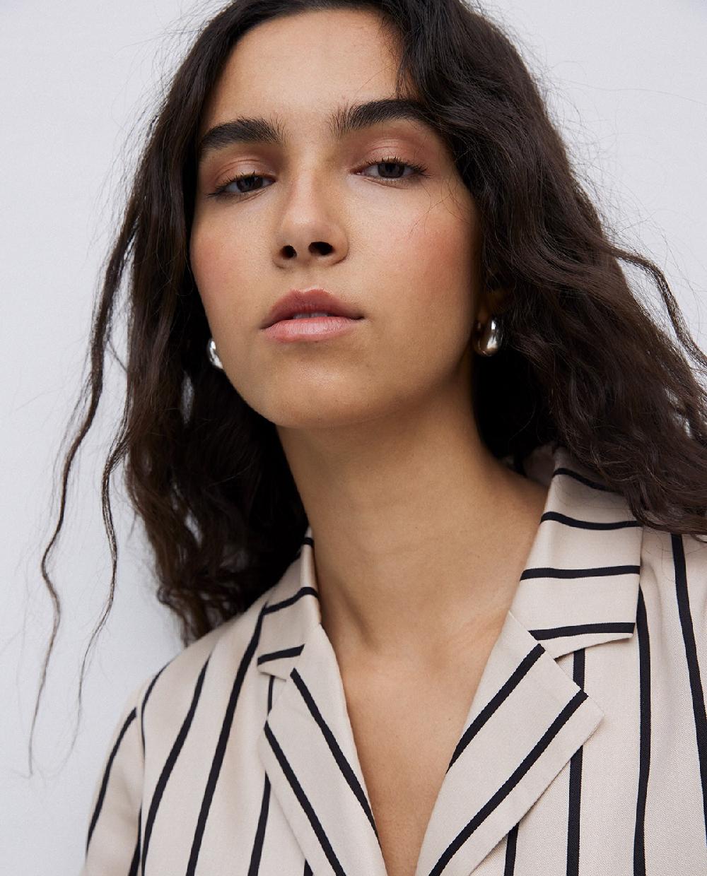 yerse Pendientes gota plateado