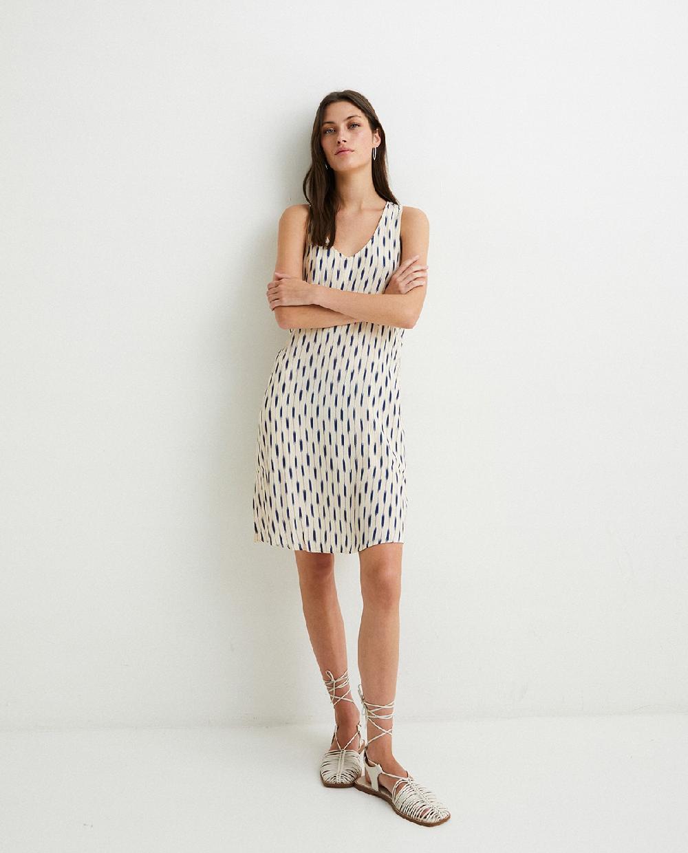 yerse Vestido corto fluido crudo