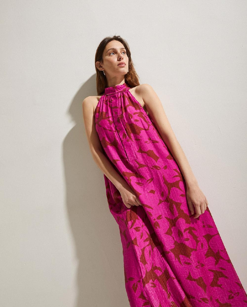 yerse Vestido cuello halter flores fuchsia