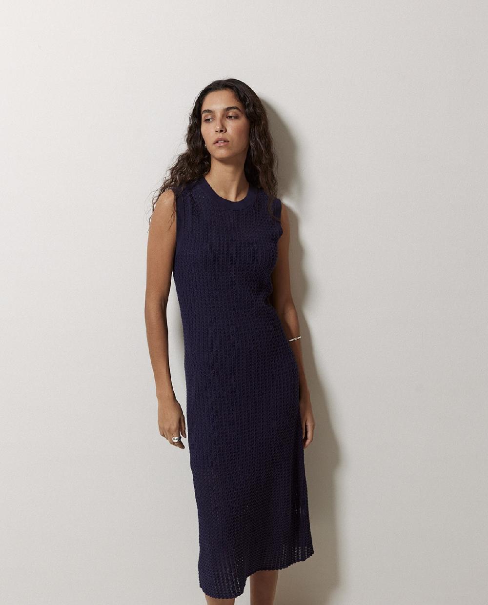 yerse Vestido largo calado azul oscuro