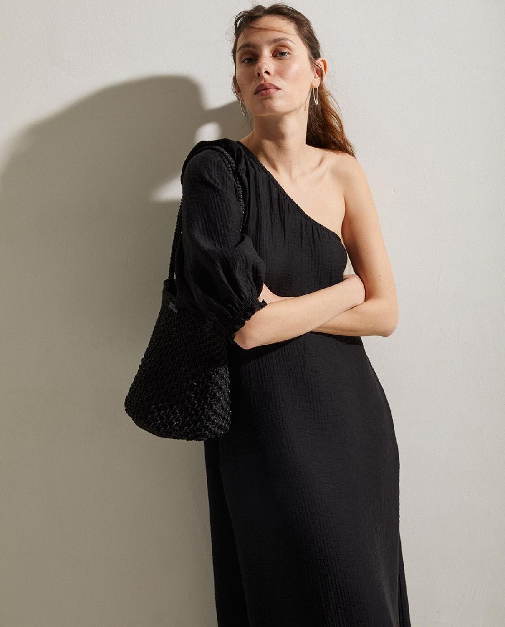 yerse Vestido manga abullonada negro