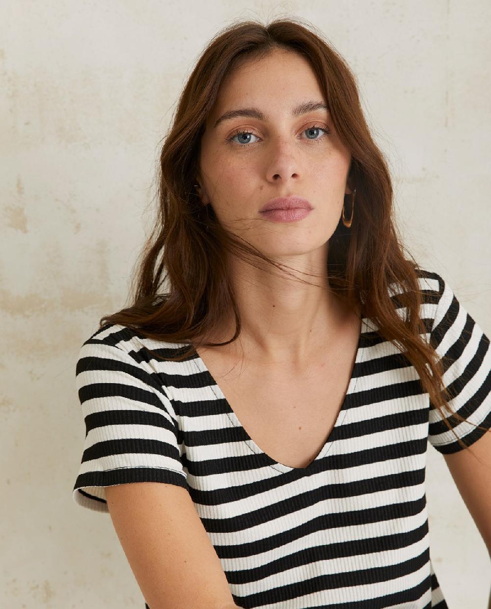 Yerse Vestido Midi Rayas Rayas Negro