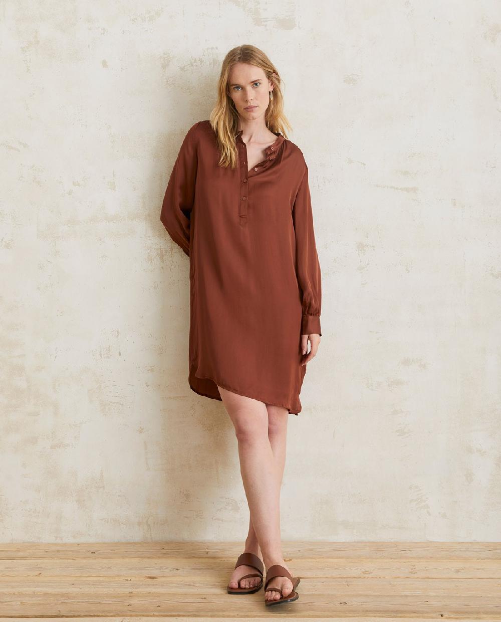 Yerse Vestido Satén Manga Larga Chocolate