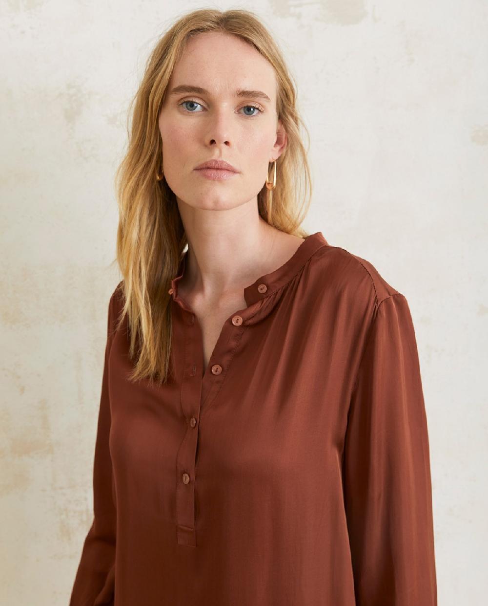 Yerse Vestido Satén Manga Larga Chocolate