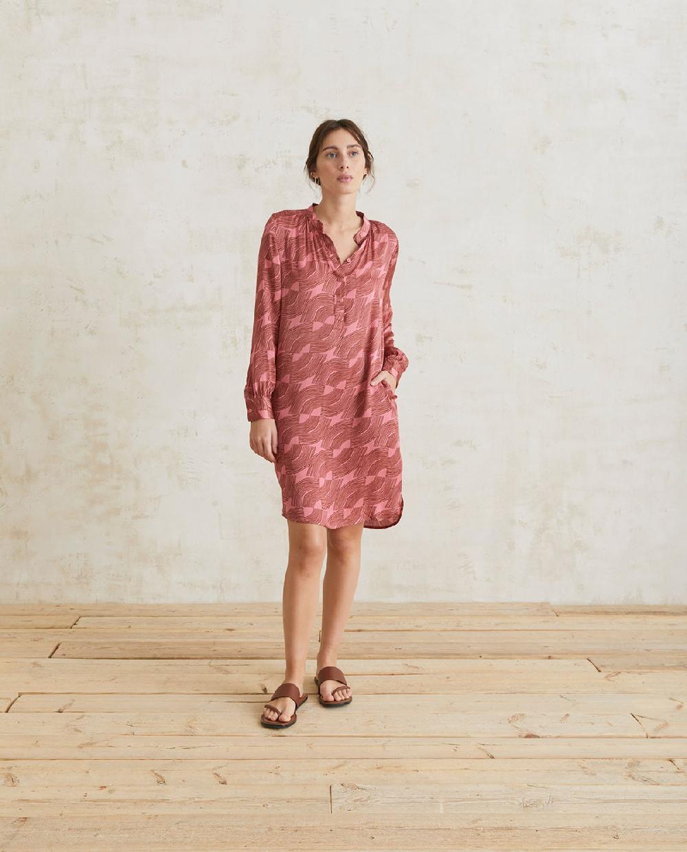 Yerse Vestido Satén Manga Larga Rosa