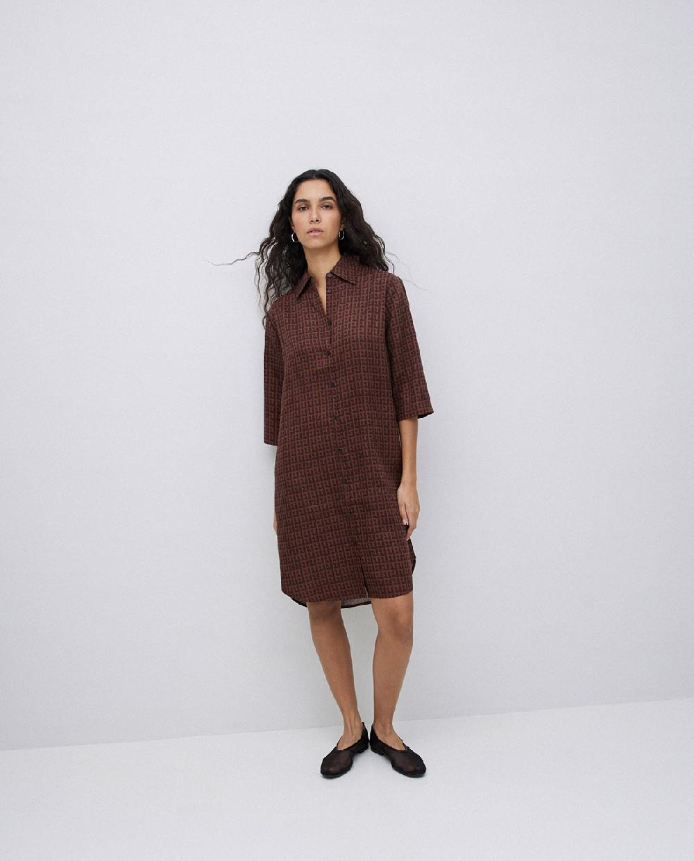 yerse Vestido tencel cuello camisero chocolate