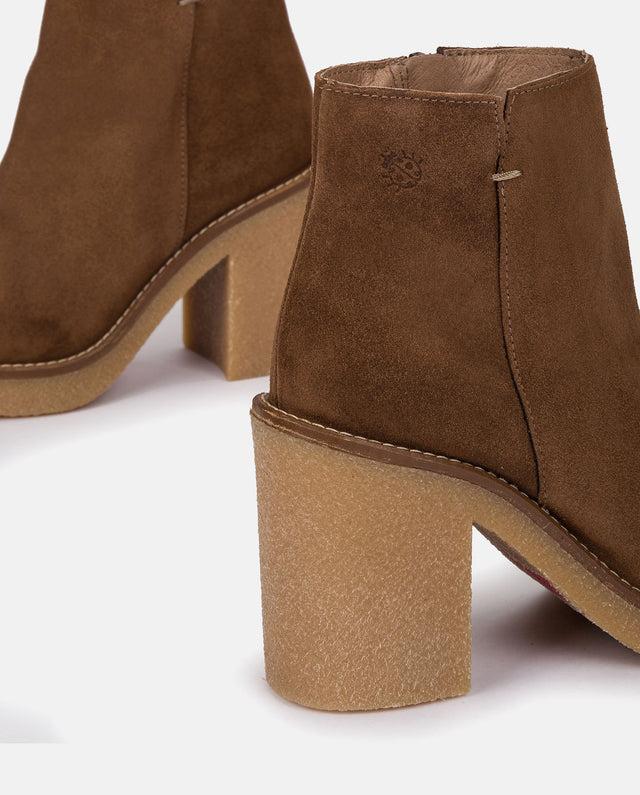 Yokono Botín De Tacón GELA-001 MARRON