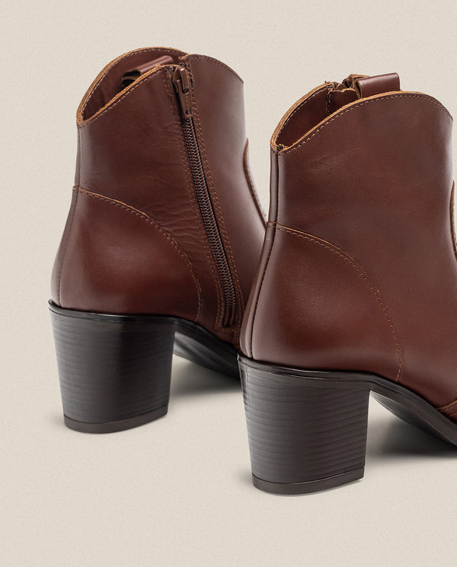 Yokono Botín De Tacón ORNE-003 Marrón