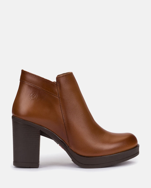 yokono Botín de tacón Pilsen 004 cuero