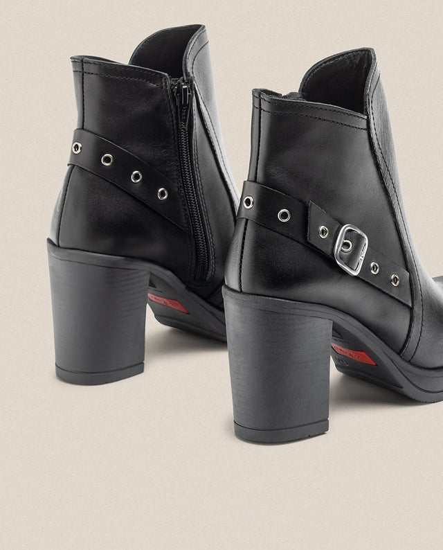 Yokono Botín De Tacón PILSEN-011 Negro