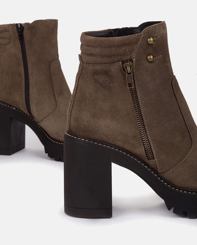 Yokono Botín De Tacón TUNA-002 MARRON