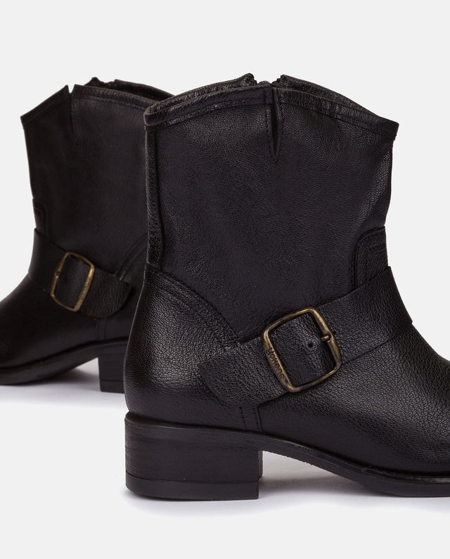 Yokono Botín Plano Cambra 001 Negro