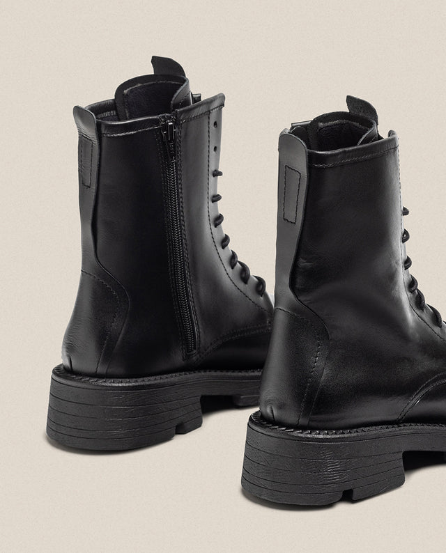 Yokono Botín Plano ELZE-003 Negro