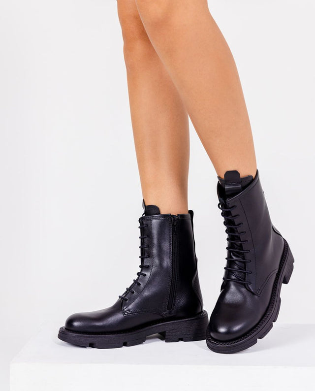 yokono Botín plano ELZE-003 negro