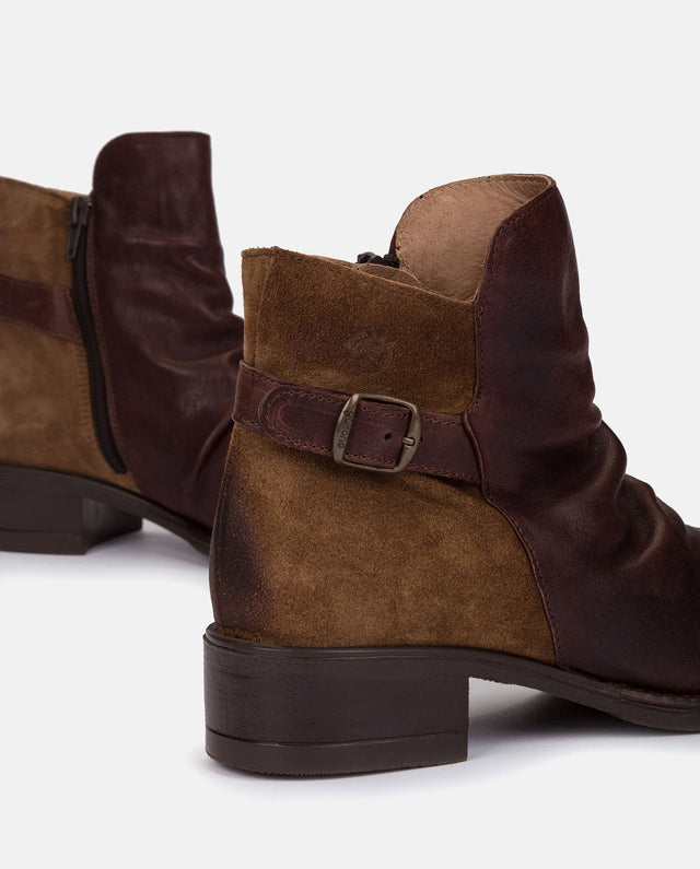 Yokono Botín Plano MONS-002 MARRON