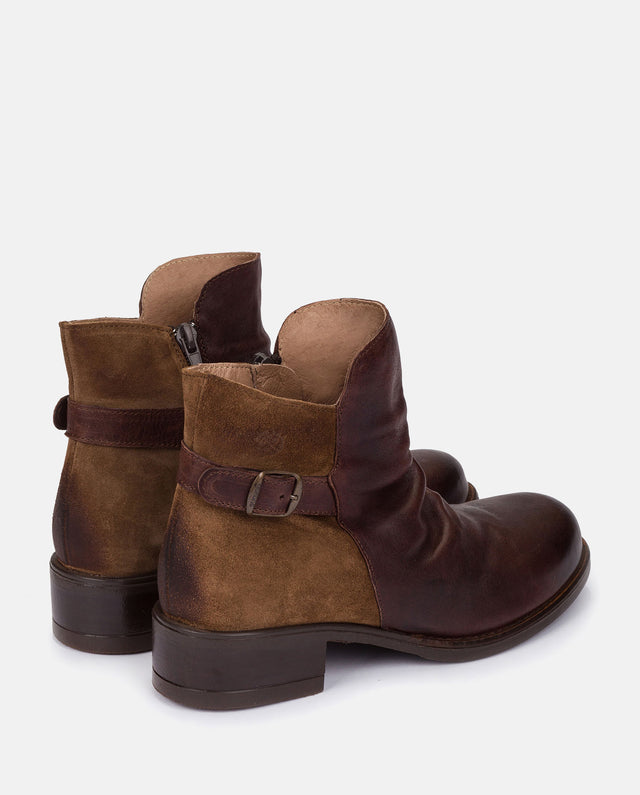 Yokono Botín Plano MONS-002 MARRON