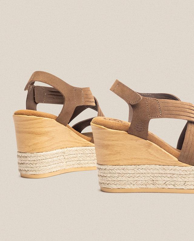 Yokono Sandalia De Cuña Mey 003 Marron