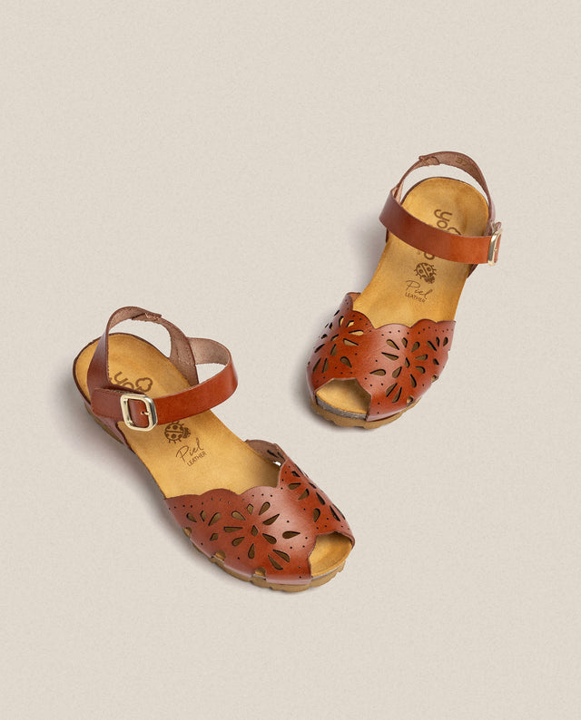 Yokono Sandalia De Cuña Monaco 047 Marrón