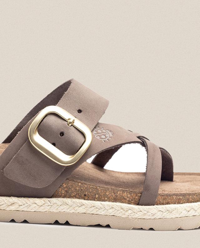 Yokono Sandalia Plana Arena 003 Marrón