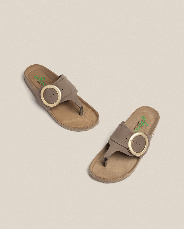 yokono Sandalia plana Granada 704 marrón