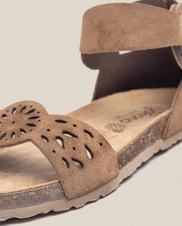 Yokono Sandalia Plana Villa 086 Marrón