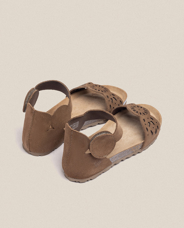 Yokono Sandalia Plana Villa 086 Marrón