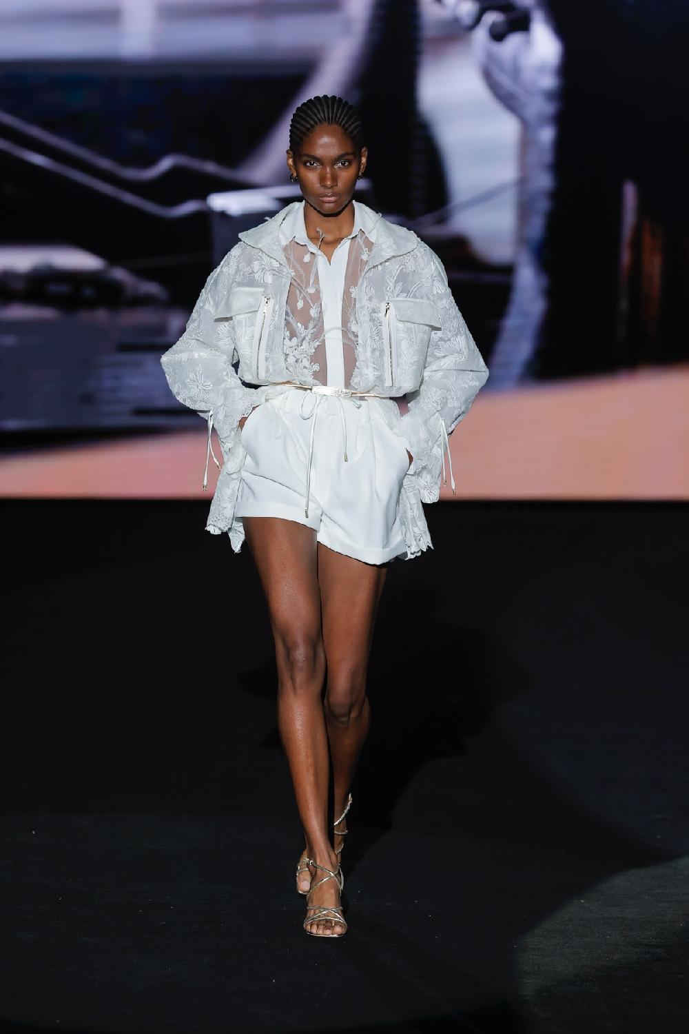 yolancris barcelona 25-13 JACKET – 25-53 PANTS & 25-2463 BLOUSE