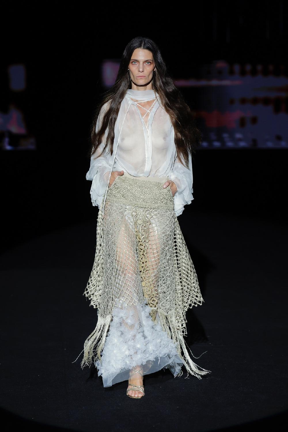 yolancris barcelona 25-26 BLOUSE & 25-25 SKIRT