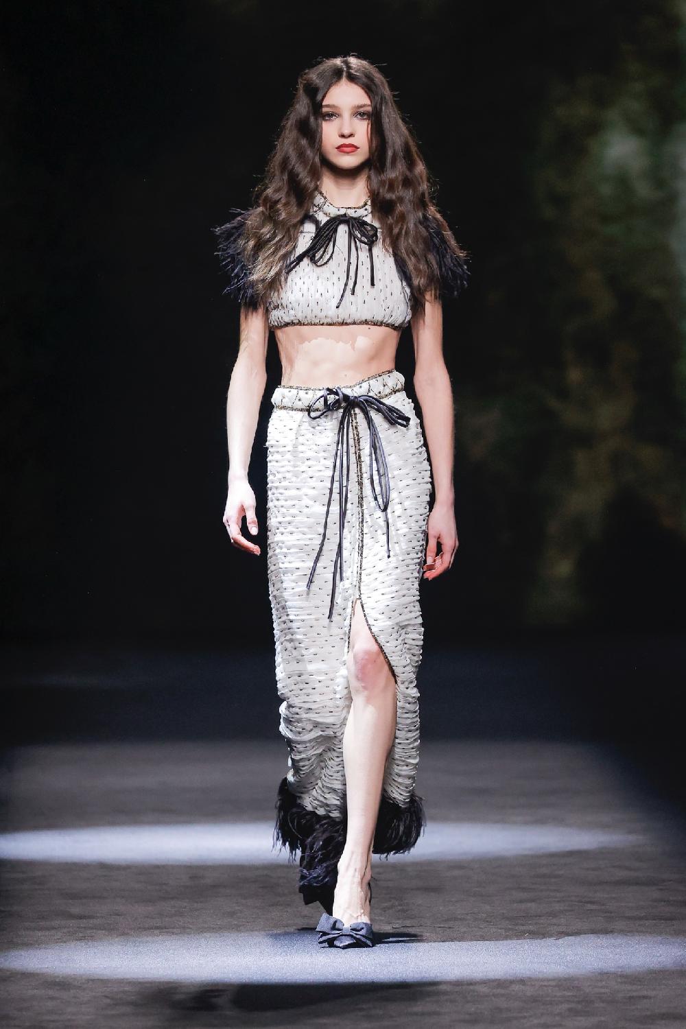 Yolancris Barcelona 26 – 21 Top & 26 – 24 Skirt