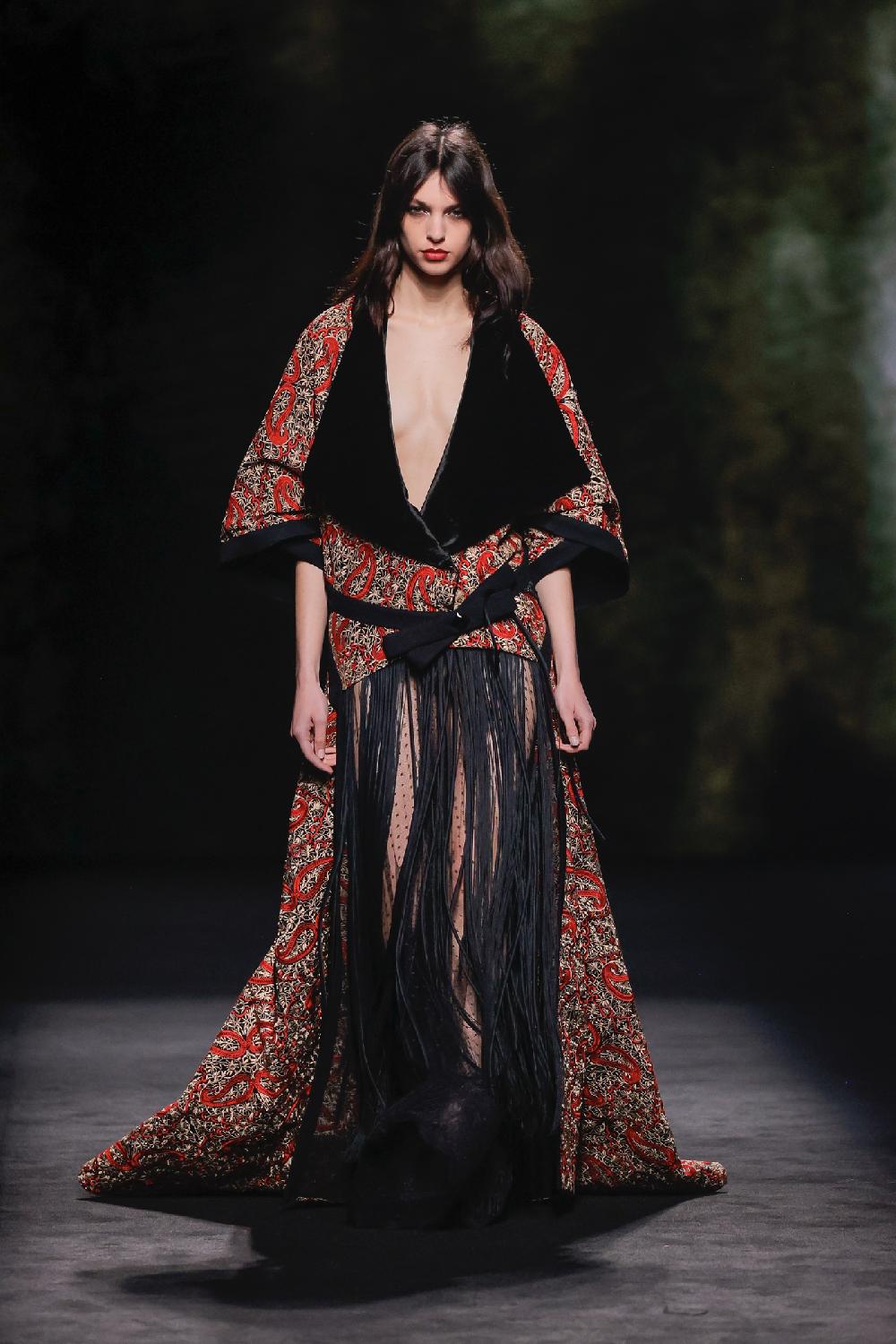 yolancris barcelona 26 – 35 Kaftan & 26 – 60 Skirt