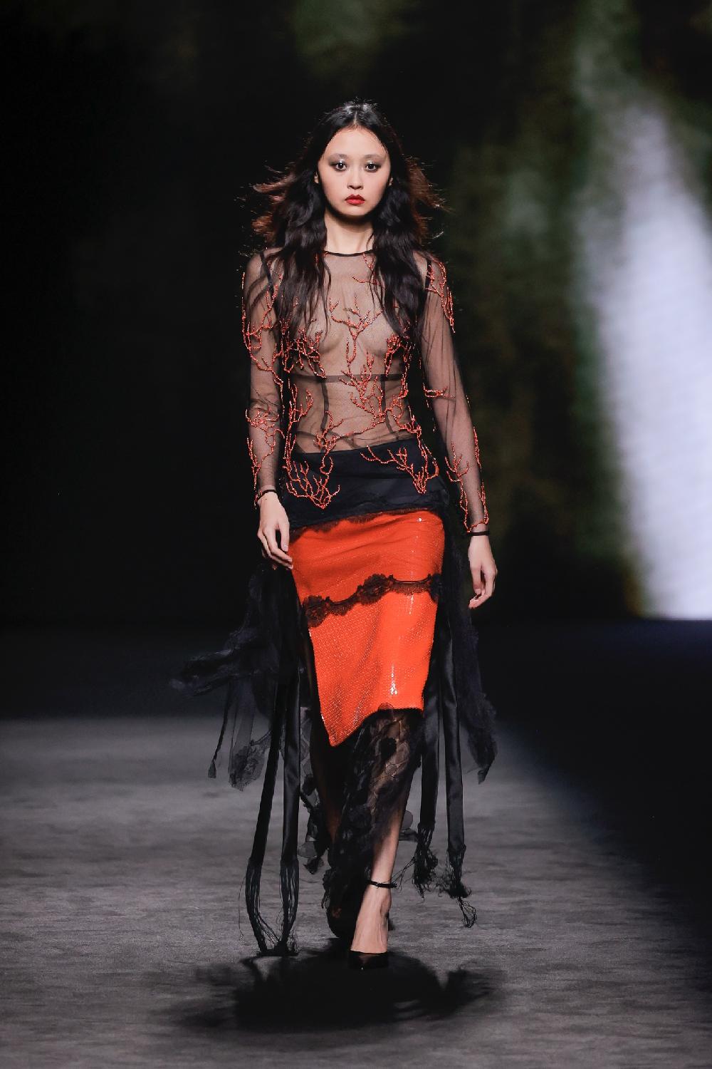 yolancris barcelona 26 – 37 T-shirt & 26 – 11 Skirt