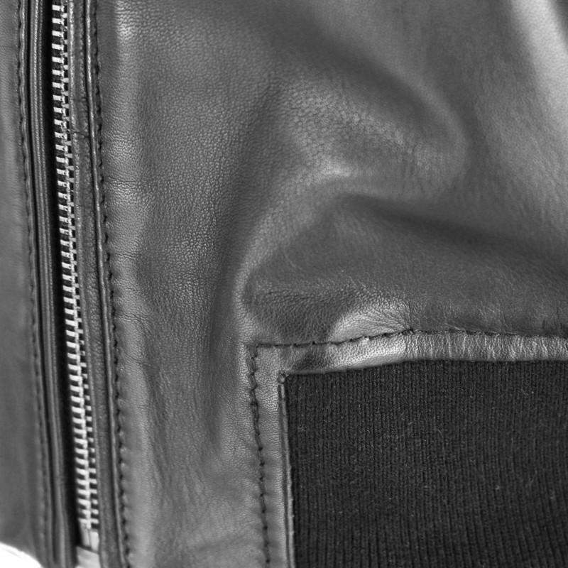 Zerimar Shoes Bomber Corta De Piel Con Cremallera Modelo MITES