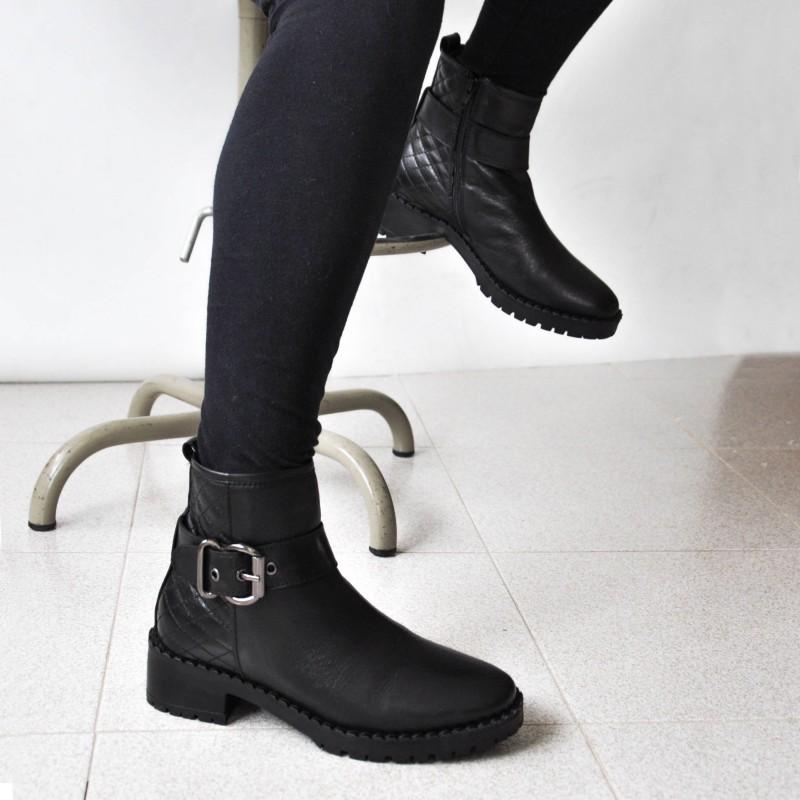 Zerimar Shoes Botines De Piel Acolchados Con Hebilla Y Cremallera