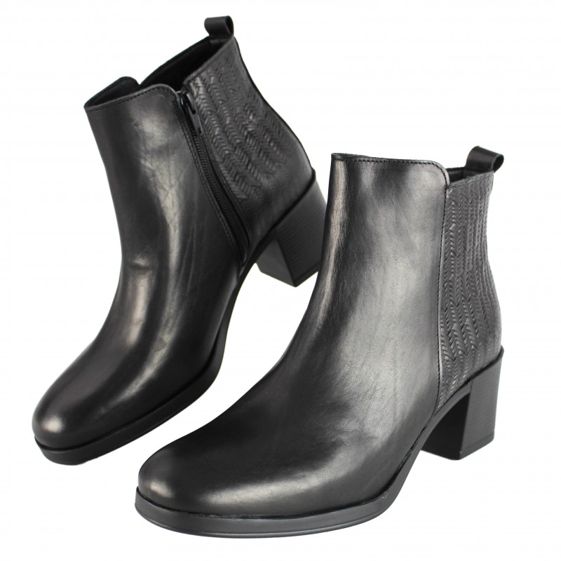 Zerimar Shoes Botines De Piel Con Tacon Y Detalle Trenzado