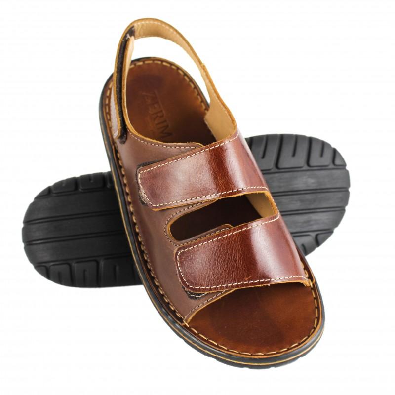 zerimar shoes Sandalia de piel ajustable con velcro modelo JUKONO