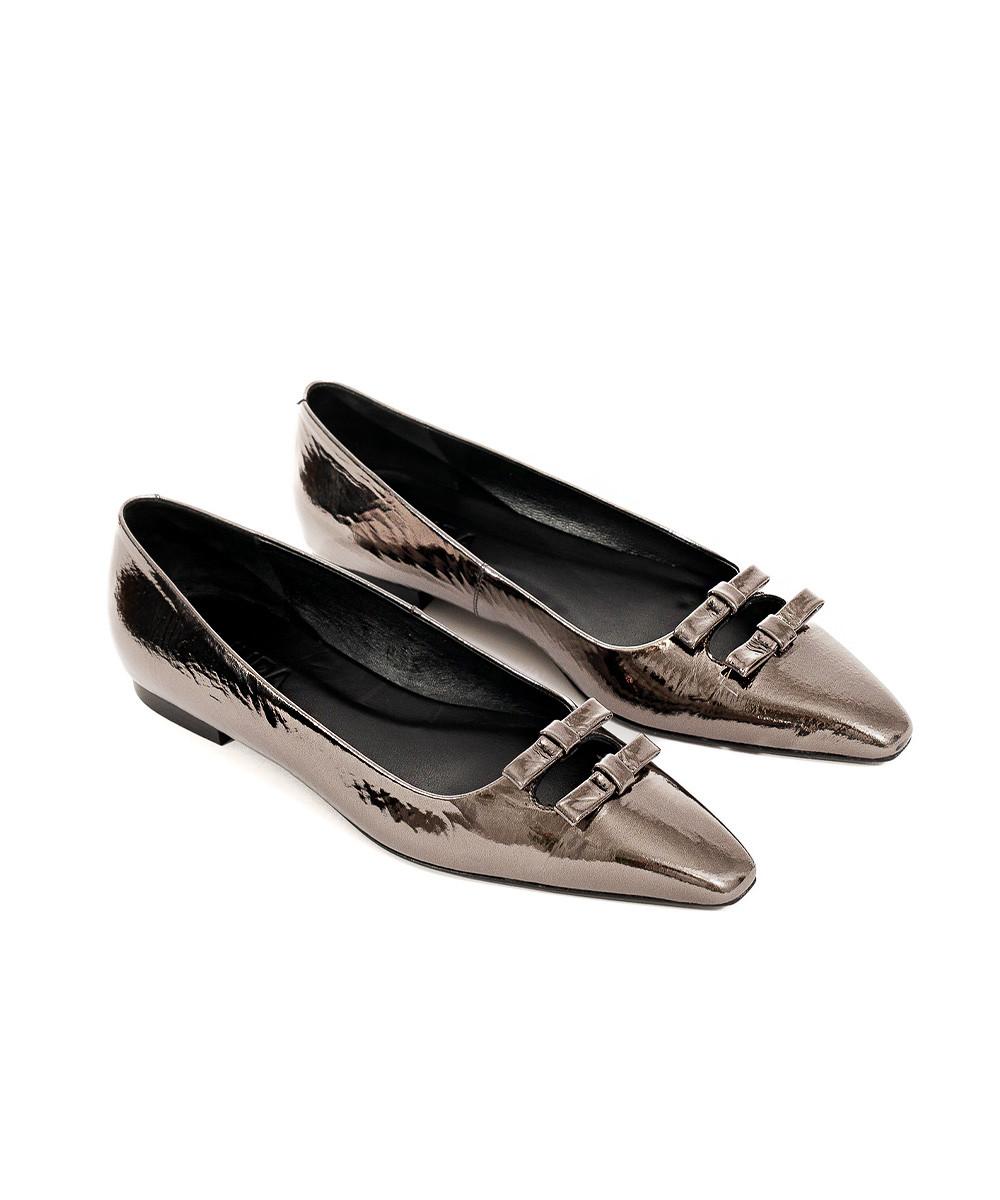 Zinda Zapato Plano De Piel Metalizada Gris Con Dos Lazos