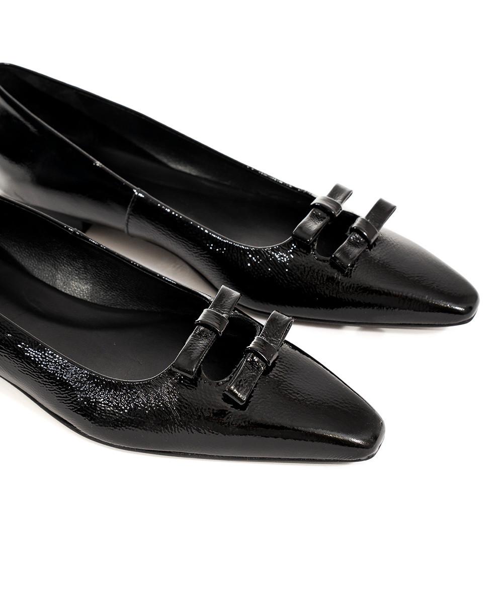 Zinda Zapato Plano De Piel Metalizada Negra Con Dos Lazos