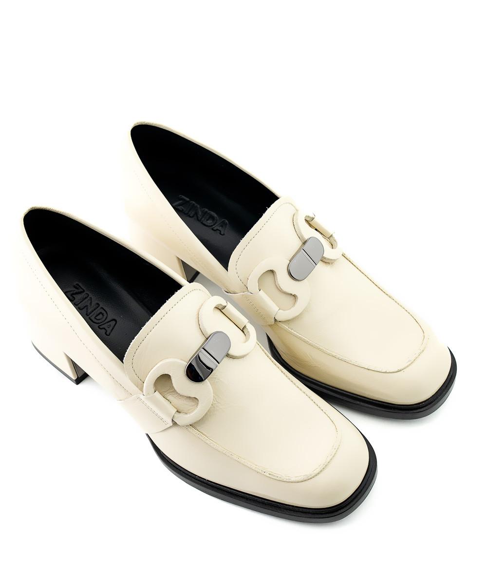 Zinda Mocasín De Piel Crema Con Hebilla