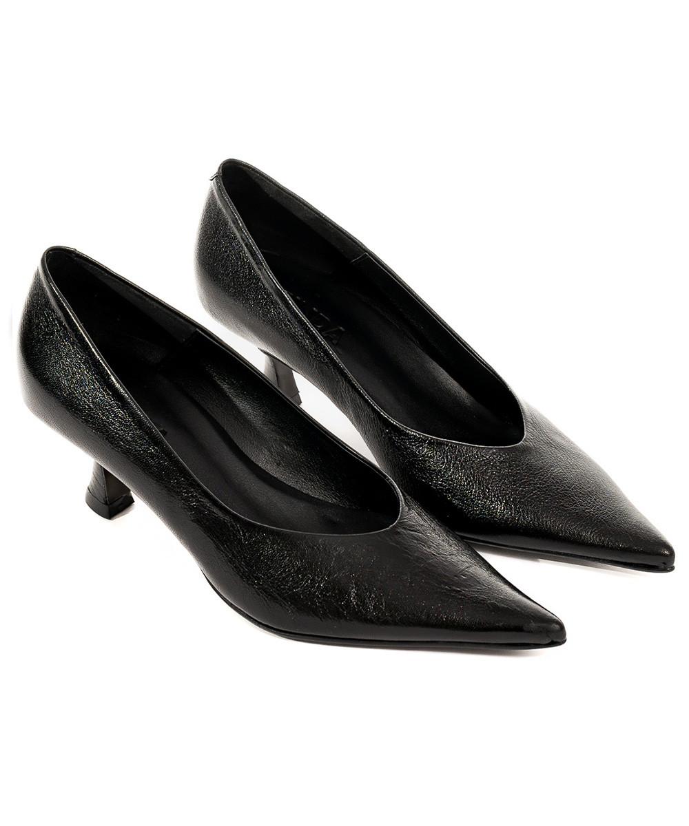 Zinda Salón De Piel Suave Negra