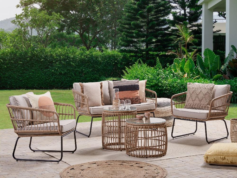 Beliani Conjunto De Jardín Con Mesa 4 Plazas RAVELLO Natural