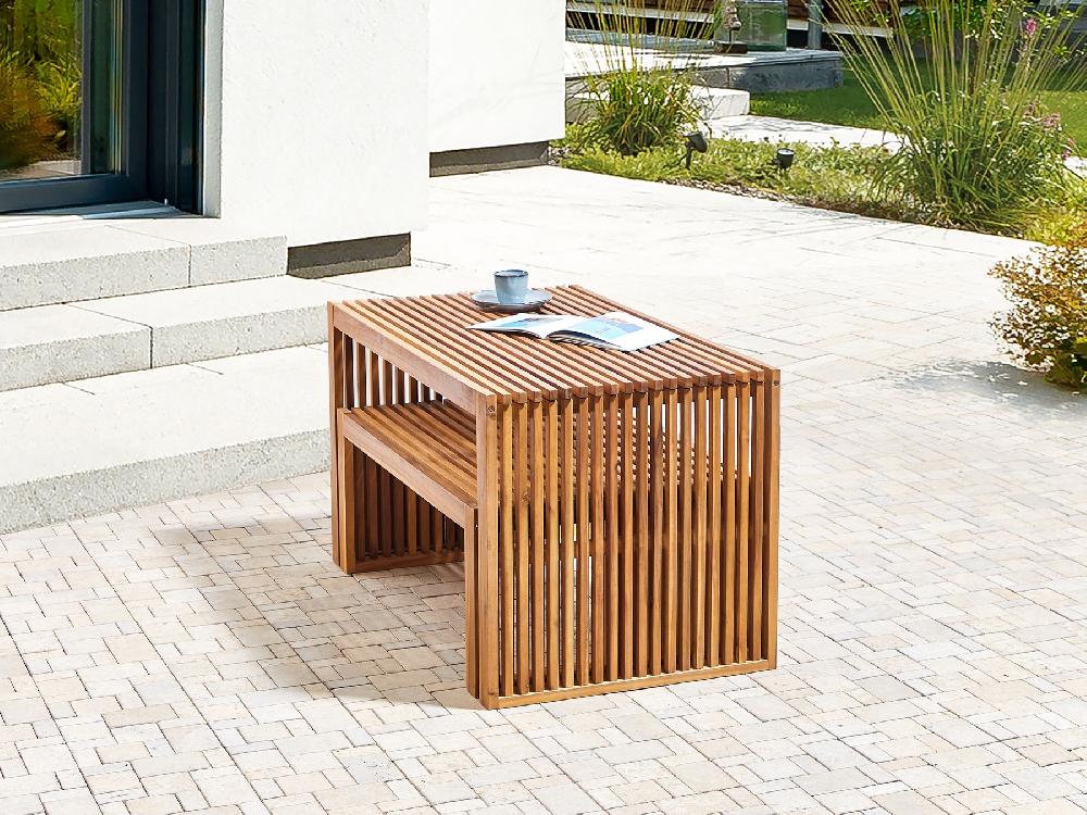 Beliani Conjunto De Mesa Y 2 Bancos De Jardín De Madera De Acacia BELLANO
