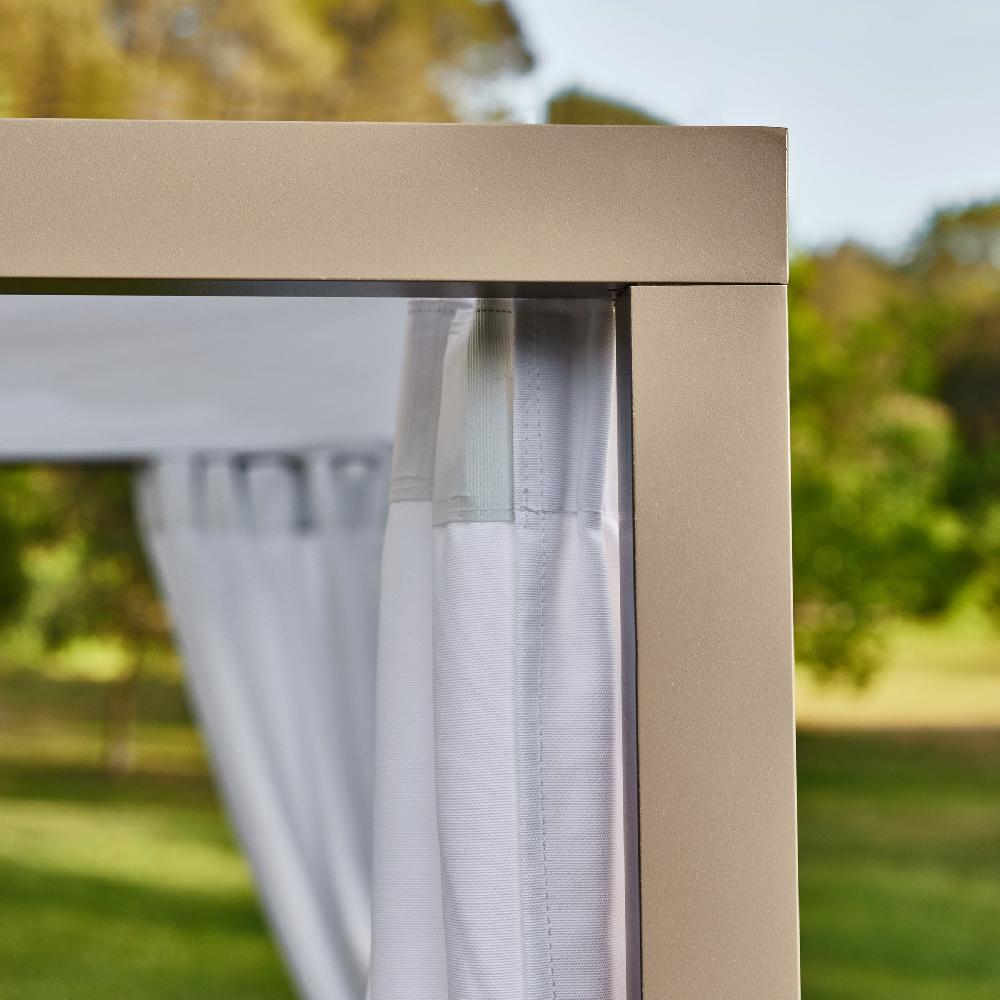 Cama Balinesa Aluminio Color Taupé Cojín Beige - Balinese