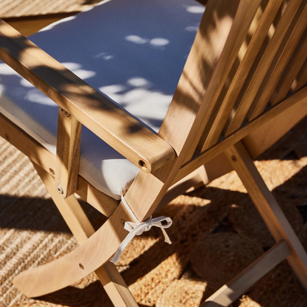 Conjunto De Balcón Terraza Mesita Auxiliar Baja + 2 Sillas Con Brazos - Java Light