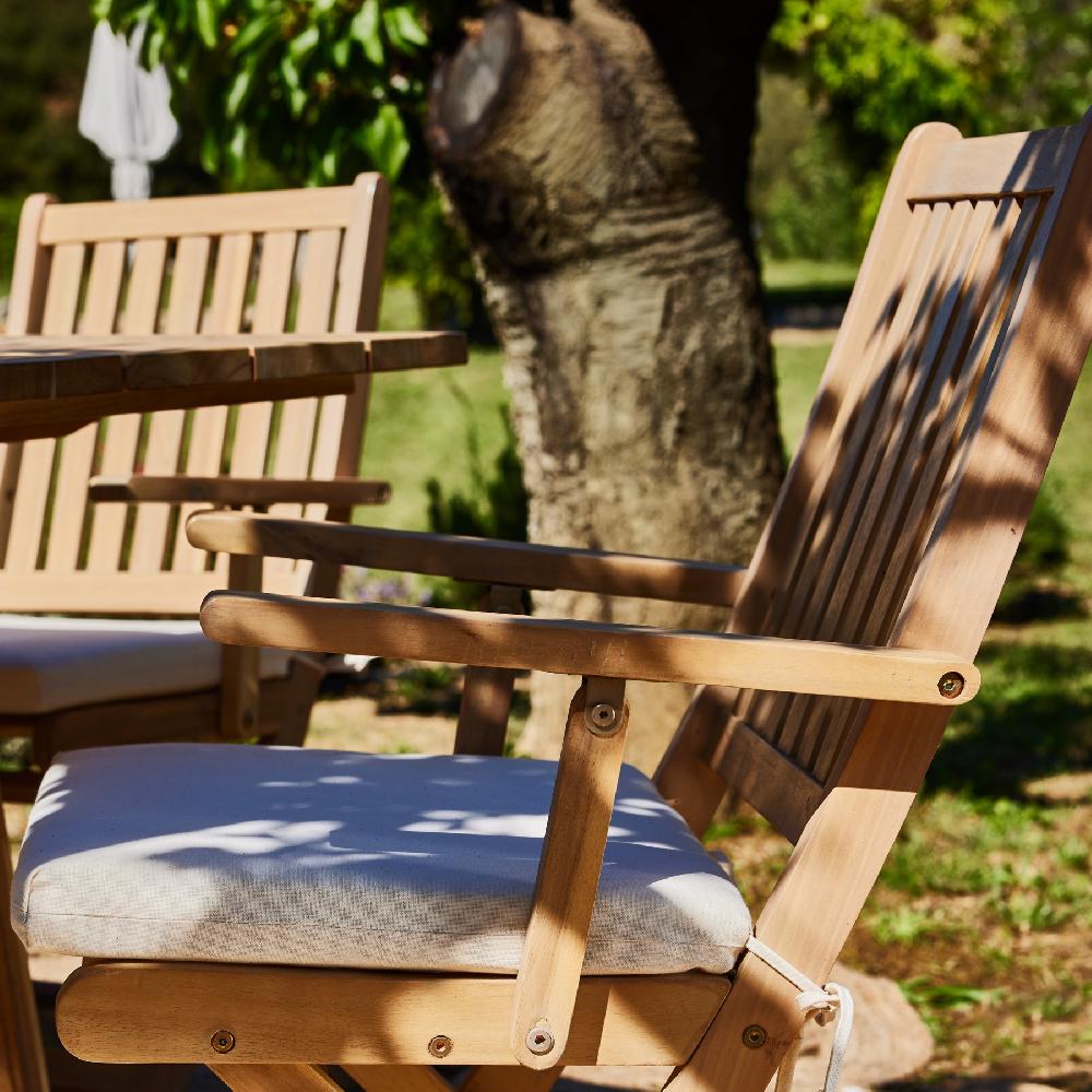 Conjunto De Balcón Terraza Mesita Auxiliar Baja + 2 Sillas Con Brazos - Java Light