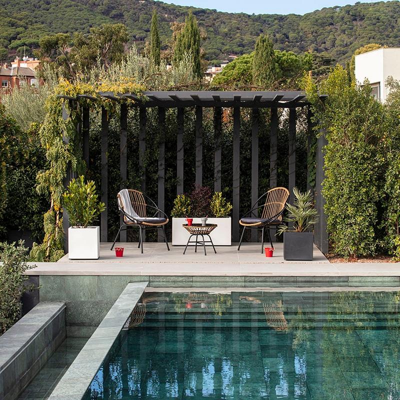 CONJUNTO DE JARDIN MOD. BISTRO (2 SILLONES + MESITA)